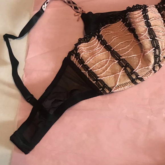 Chantal Thomass Set - Picture 9 of 13